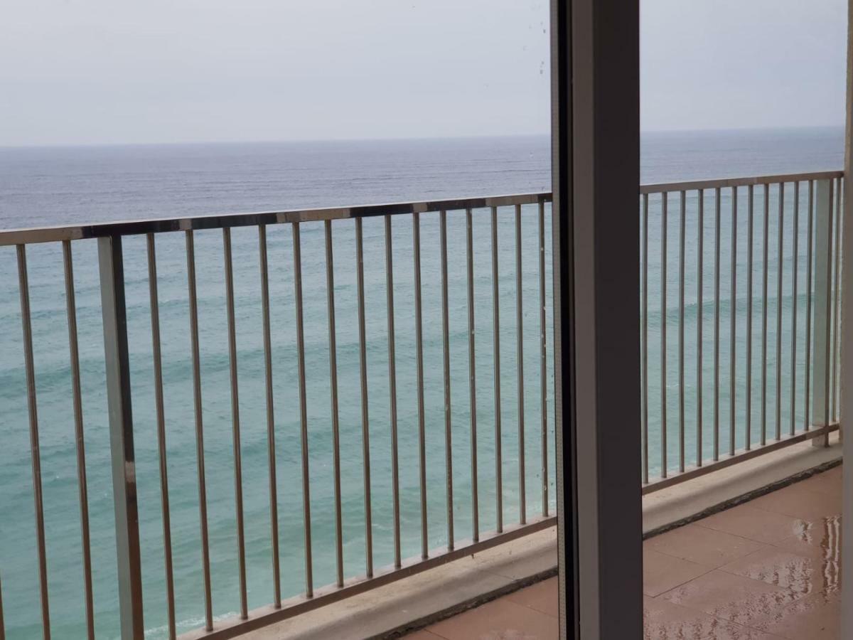 Apartamento En Primera Linia Vistas Al Mar Платжа-д'Ару Екстер'єр фото