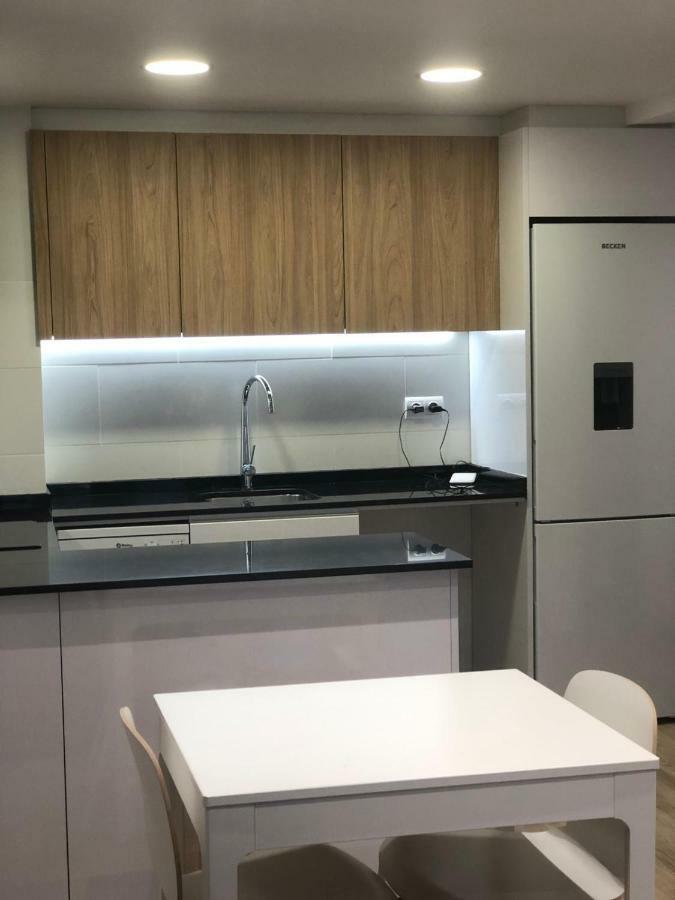 Apartamento En Primera Linia Vistas Al Mar Платжа-д'Ару Екстер'єр фото