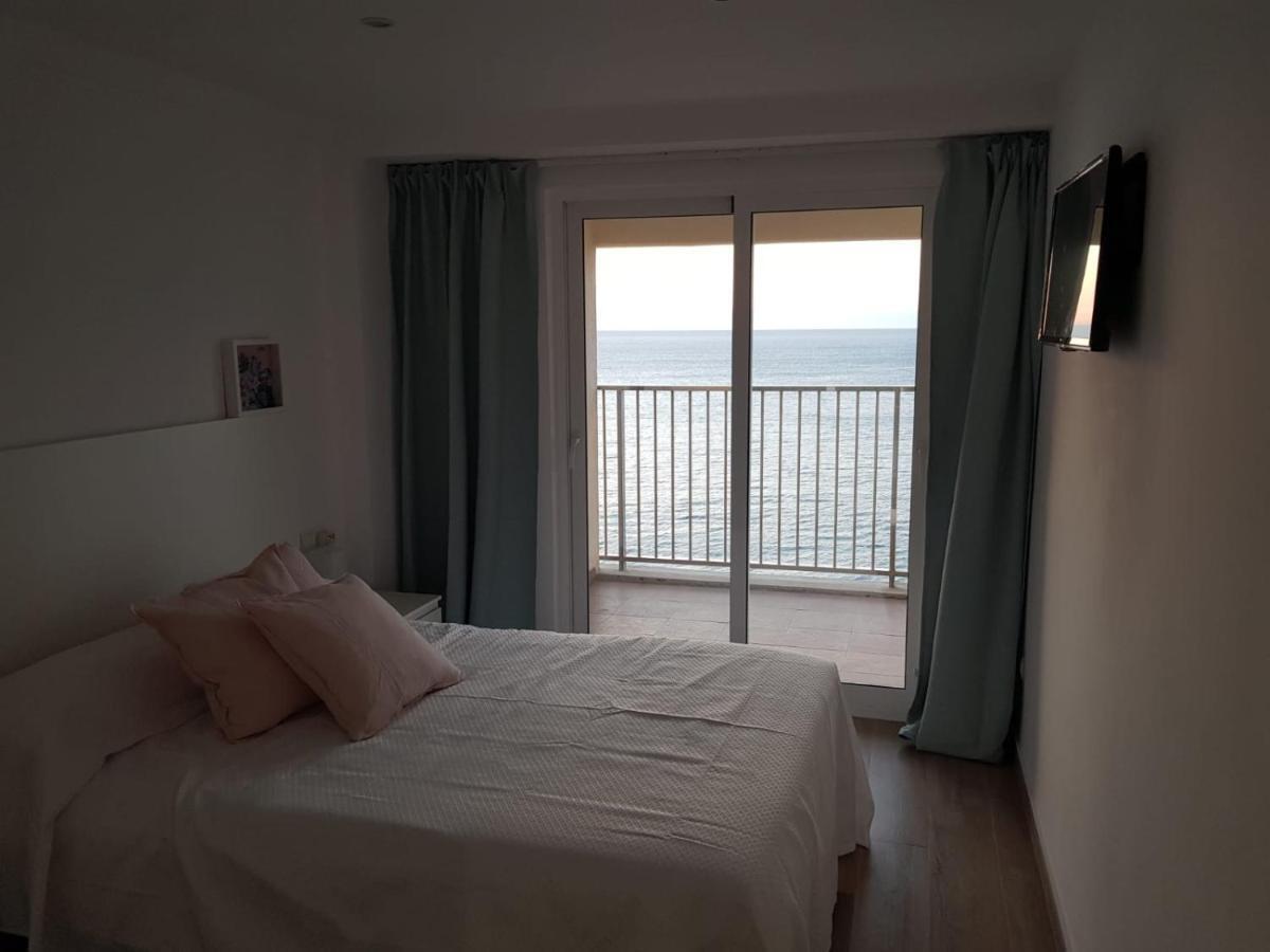 Apartamento En Primera Linia Vistas Al Mar Платжа-д'Ару Екстер'єр фото